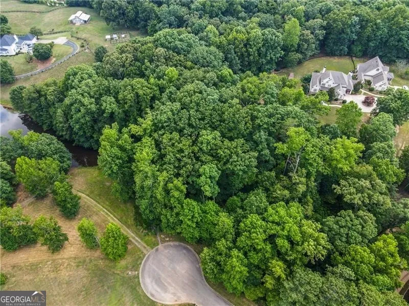152 Sherwood LN Canton, GA 30115
