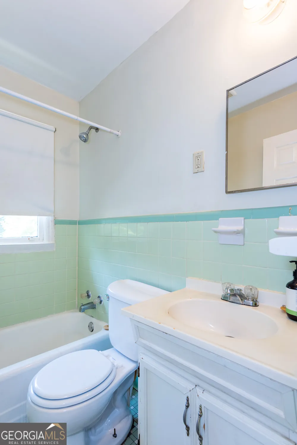 2982 Pearl ST East Point, GA 30344