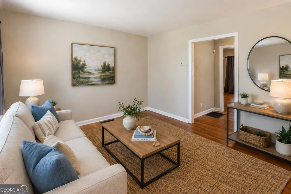 2982 Pearl ST East Point, GA 30344