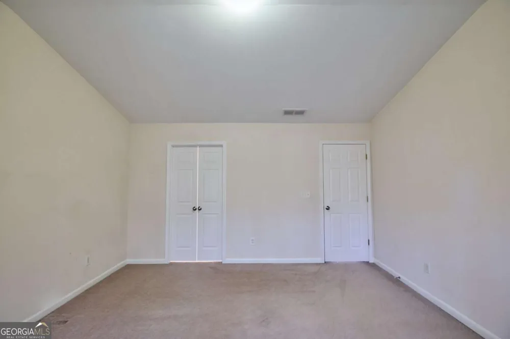 1622 Hemburg TRCE Kennesaw, GA 30144