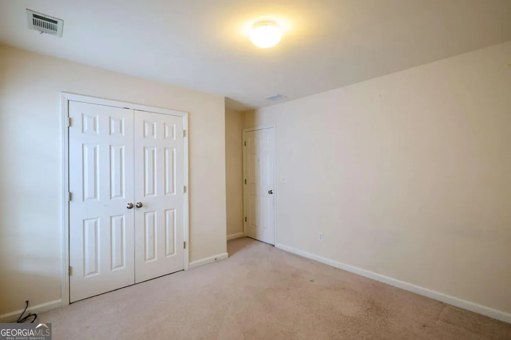 1622 Hemburg TRCE Kennesaw, GA 30144