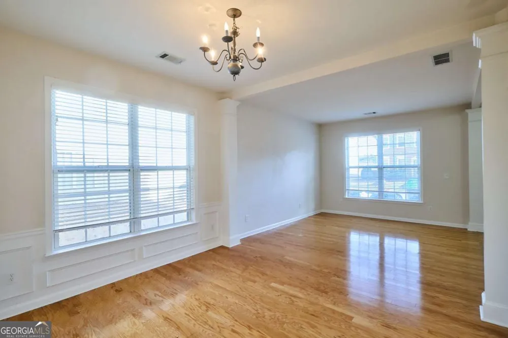 1622 Hemburg TRCE Kennesaw, GA 30144