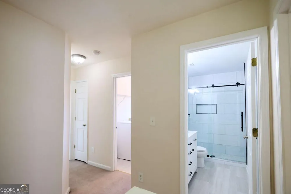 1622 Hemburg TRCE Kennesaw, GA 30144