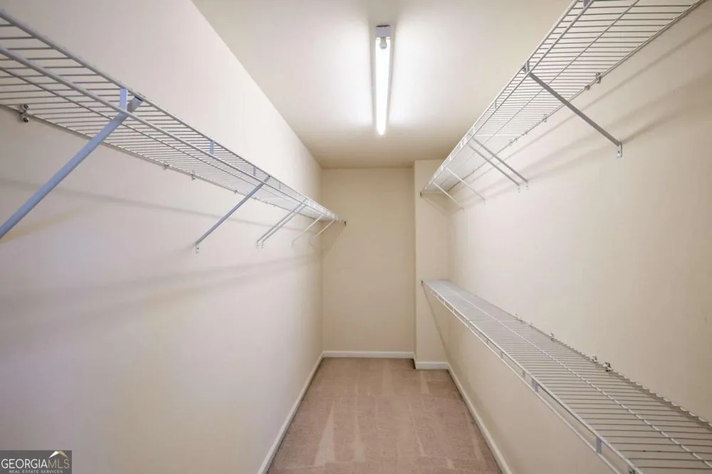 1622 Hemburg TRCE Kennesaw, GA 30144
