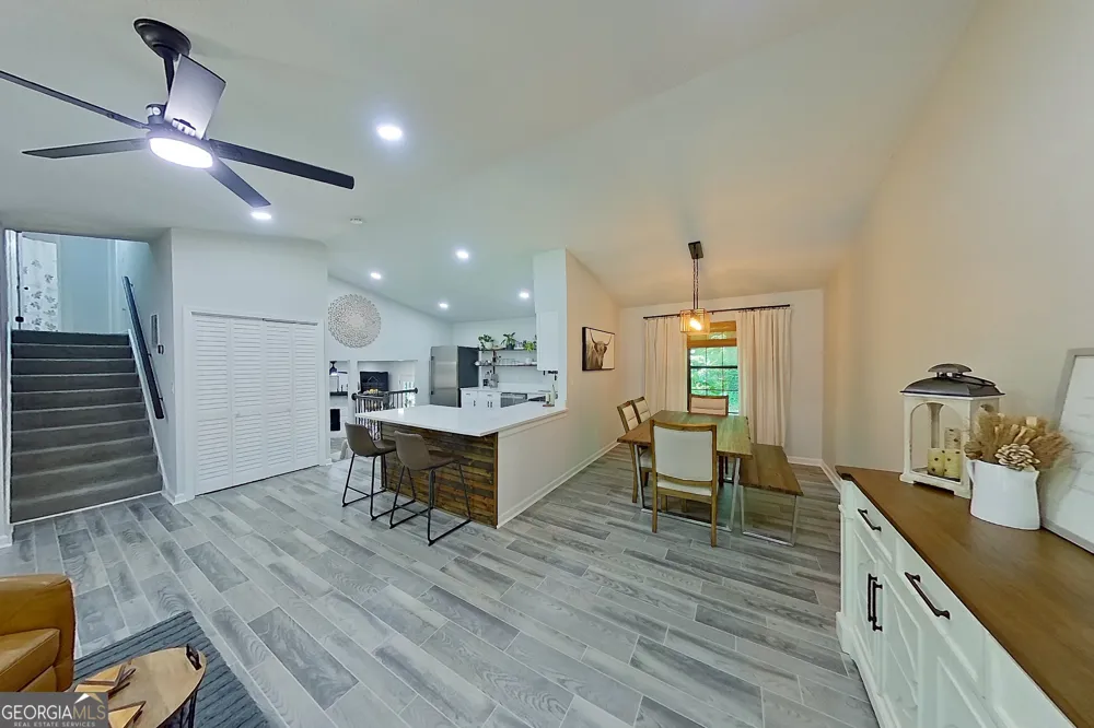 5438 Martins Crossing RD Stone Mountain, GA 30088