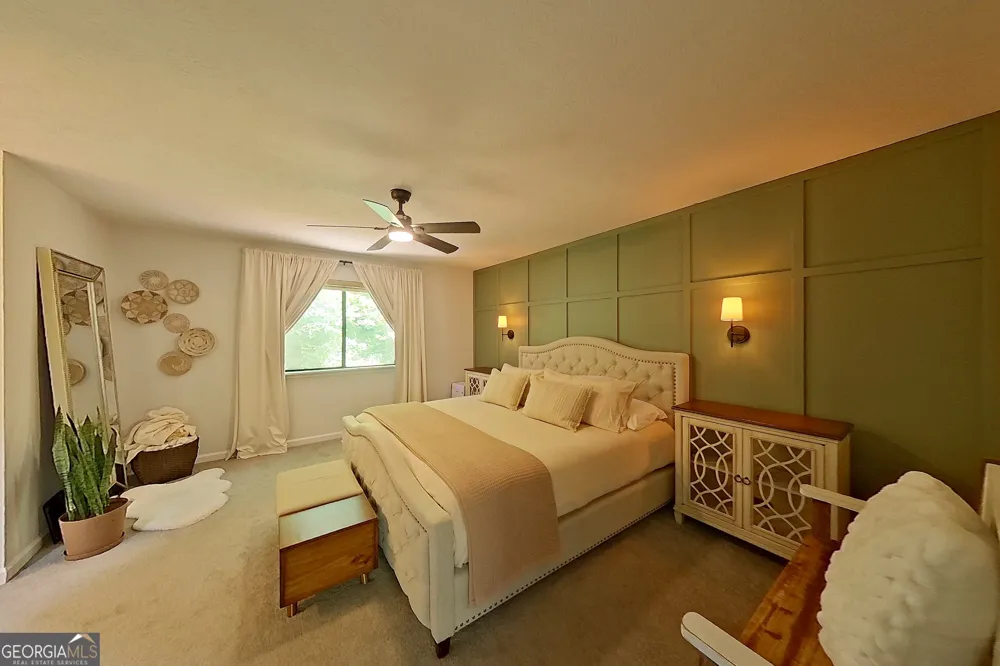 5438 Martins Crossing RD Stone Mountain, GA 30088
