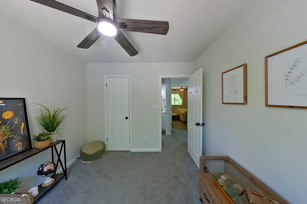 5438 Martins Crossing RD Stone Mountain, GA 30088