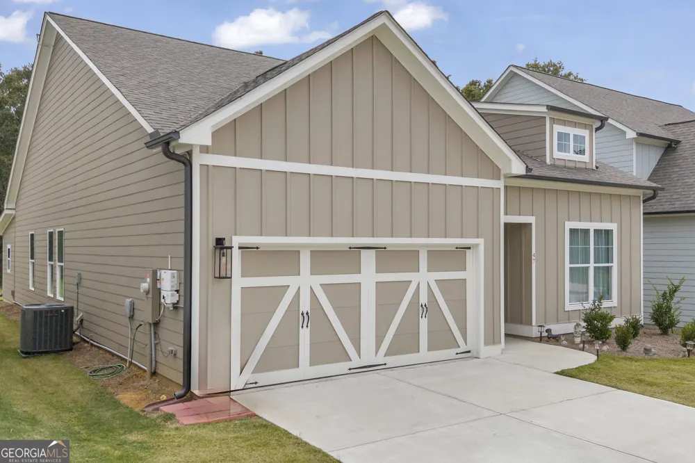 47 Bowers Estates DR Hartwell, GA 30643