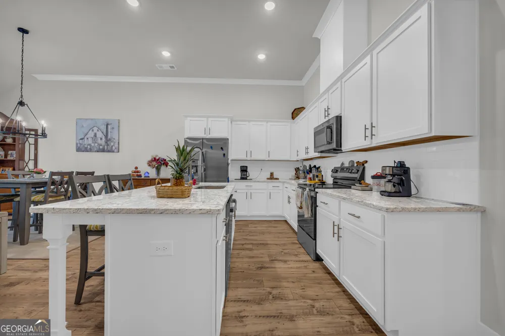 47 Bowers Estates DR Hartwell, GA 30643