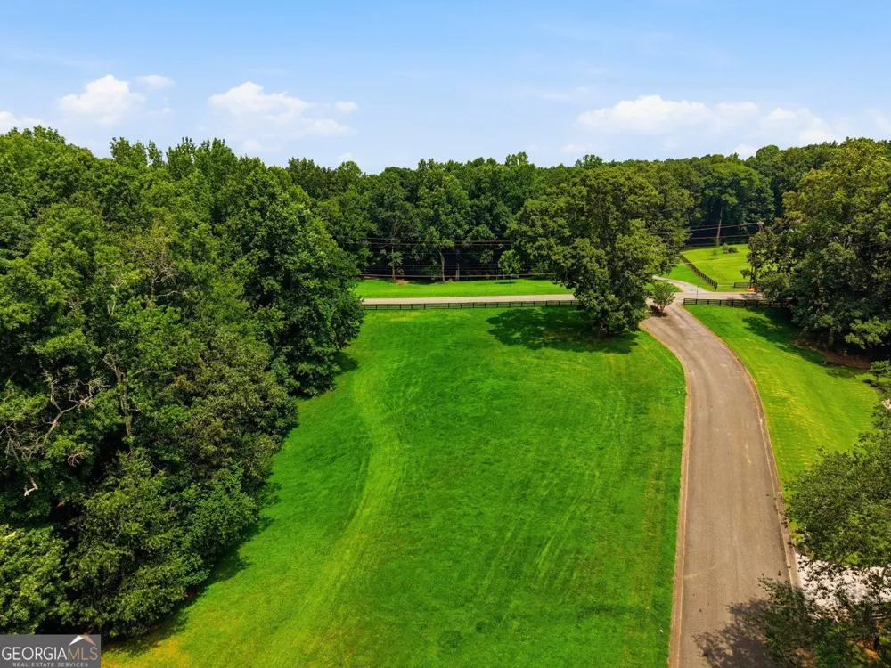 140 Sherwood LN Canton, GA 30115