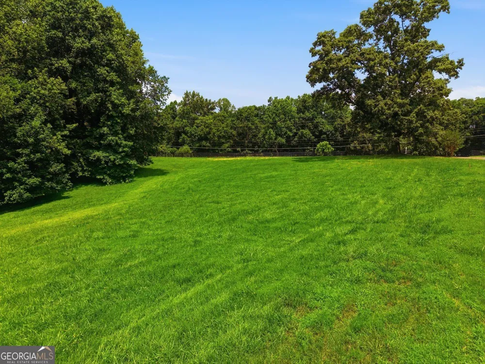 140 Sherwood LN Canton, GA 30115