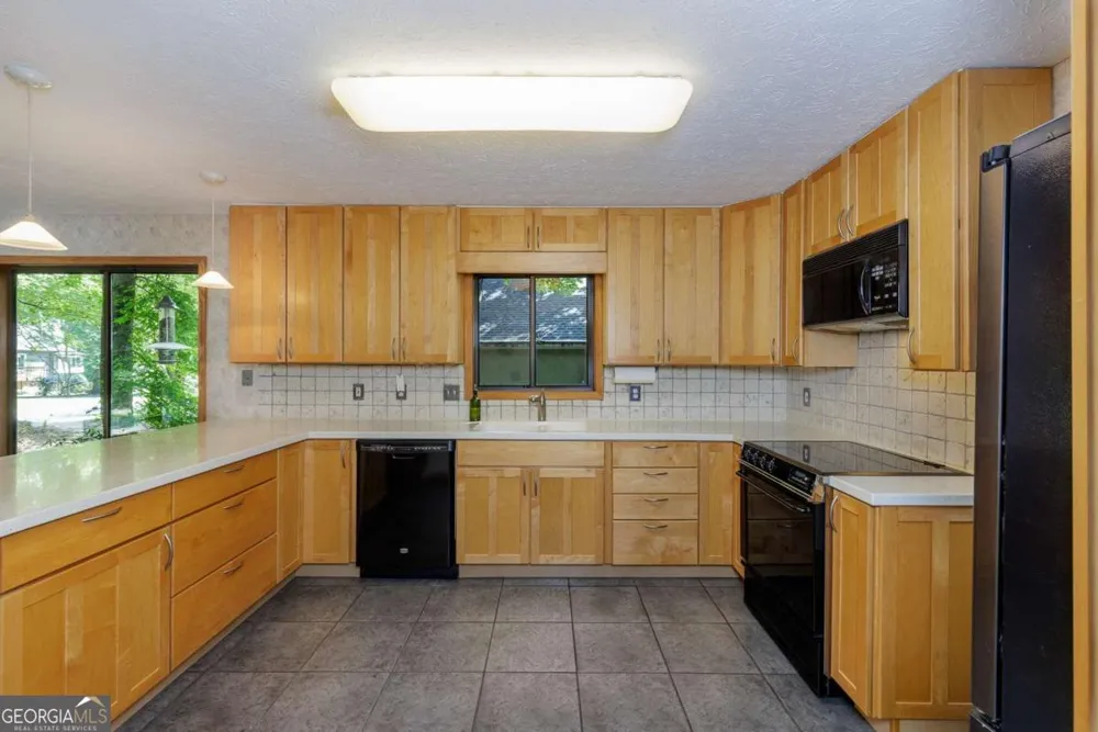 4918 Scotts Creek TRL Peachtree Corners, GA 30096