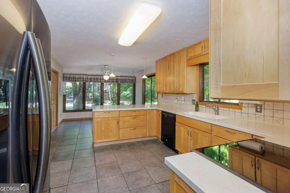 4918 Scotts Creek TRL Peachtree Corners, GA 30096