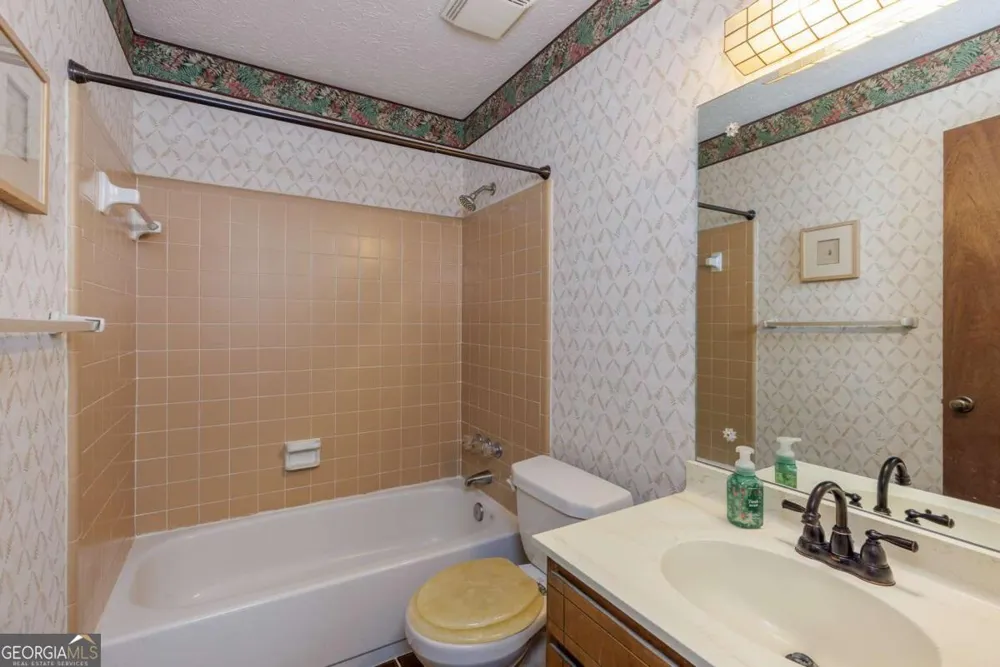 4918 Scotts Creek TRL Peachtree Corners, GA 30096