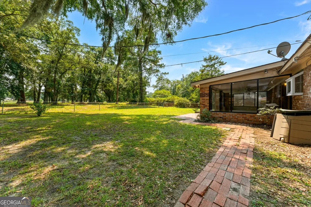 417 Willow RD Savannah, GA 31419