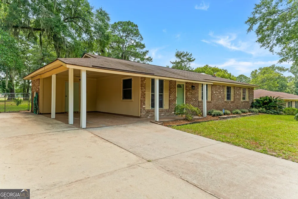 417 Willow RD Savannah, GA 31419