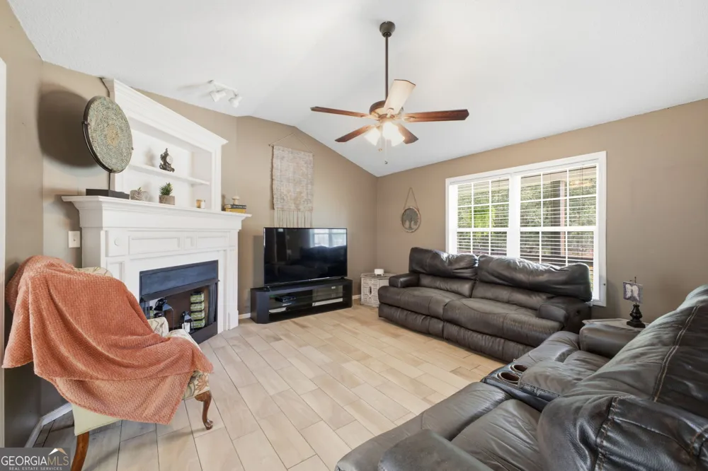 274 Stringer RD Rockmart, GA 30153