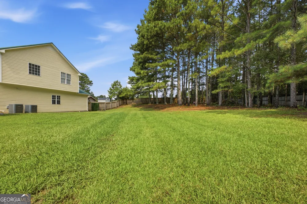 274 Stringer RD Rockmart, GA 30153