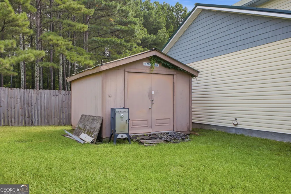 274 Stringer RD Rockmart, GA 30153