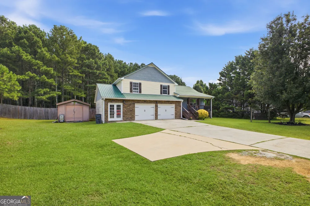 274 Stringer RD Rockmart, GA 30153