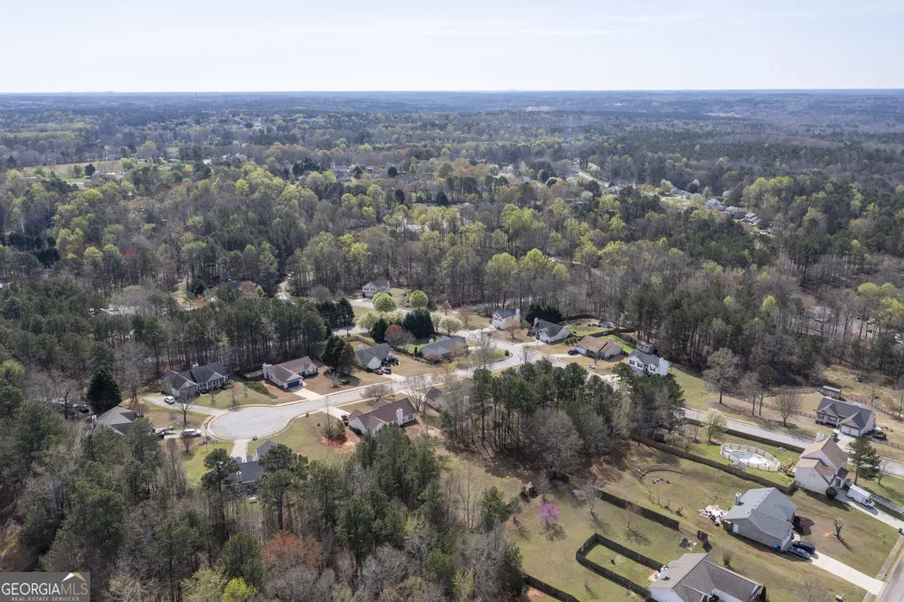 305 Bradford CT Auburn, GA 30011