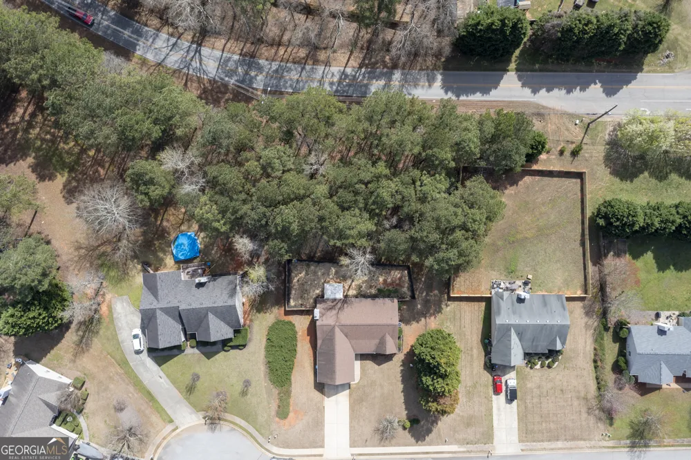 305 Bradford CT Auburn, GA 30011