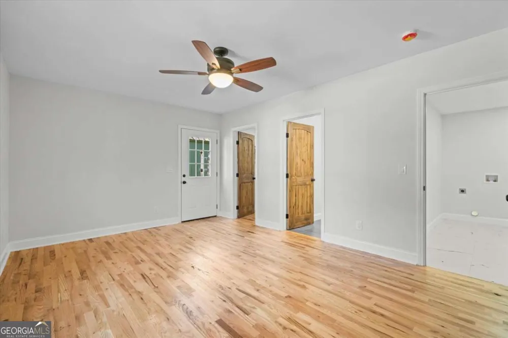 515 Woodlawn AVE Calhoun, GA 30701