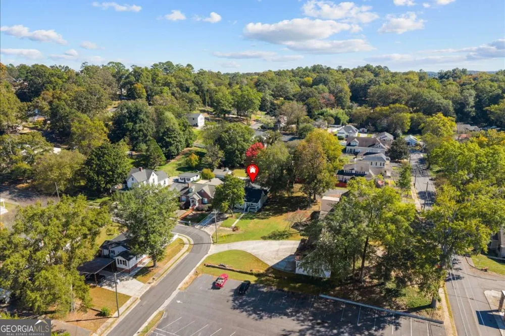 515 Woodlawn AVE Calhoun, GA 30701