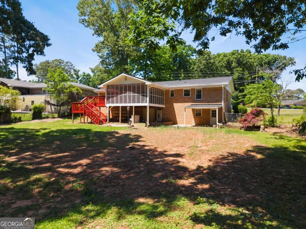 865 Old Tucker RD Stone Mountain, GA 30087