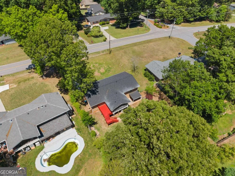 865 Old Tucker RD Stone Mountain, GA 30087
