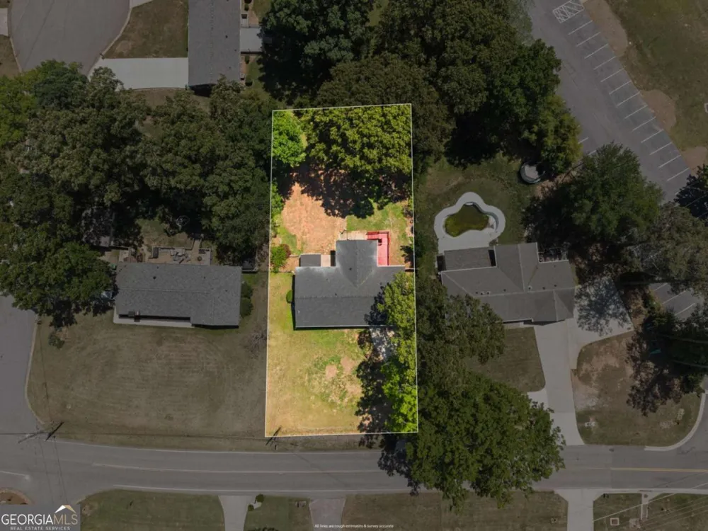 865 Old Tucker RD Stone Mountain, GA 30087