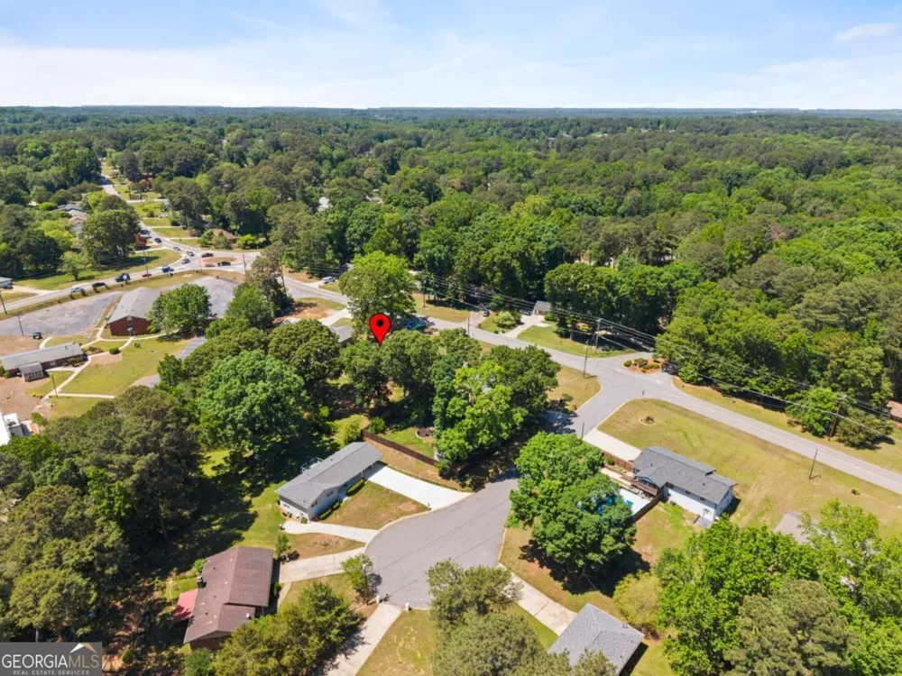 865 Old Tucker RD Stone Mountain, GA 30087