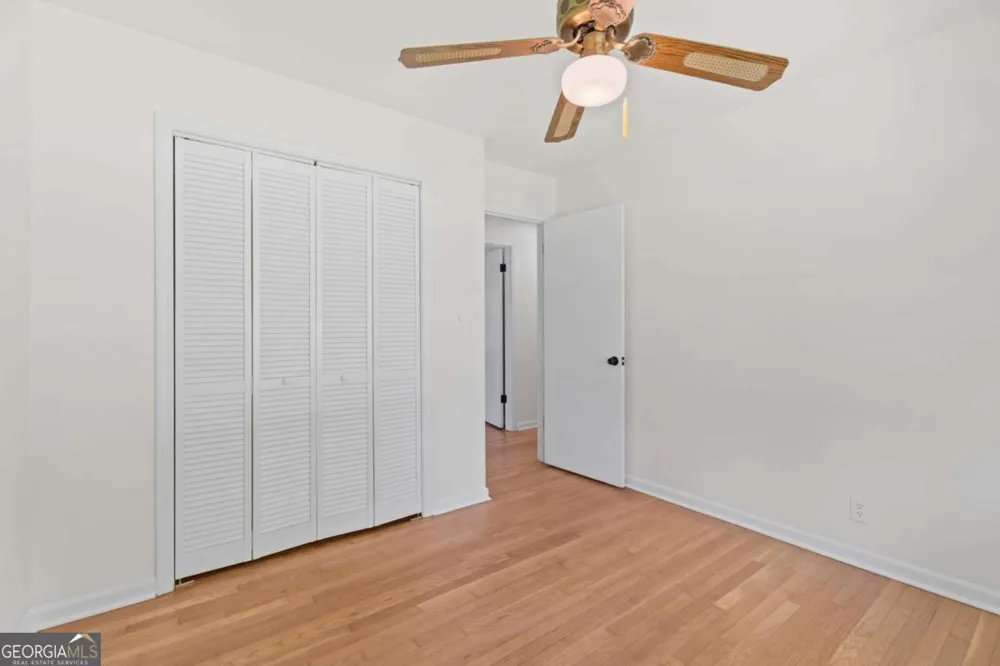 865 Old Tucker RD Stone Mountain, GA 30087