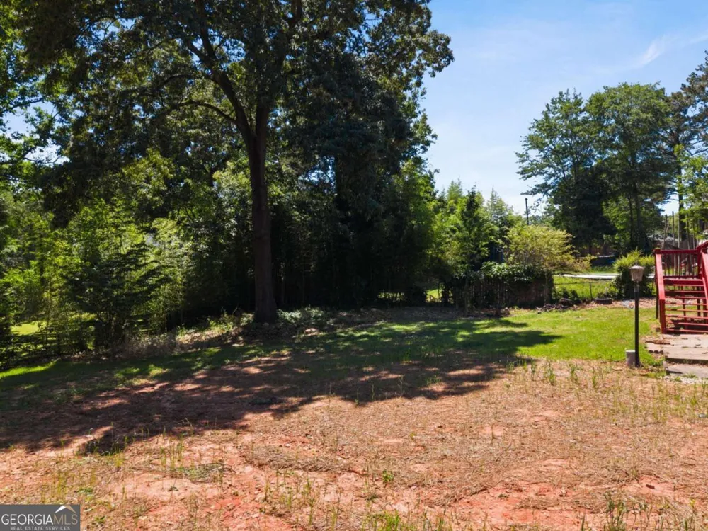 865 Old Tucker RD Stone Mountain, GA 30087