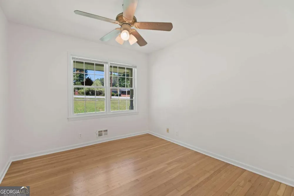 865 Old Tucker RD Stone Mountain, GA 30087