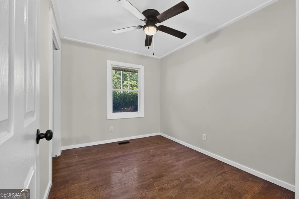 93 FLOYD LN Hampton, GA 30228