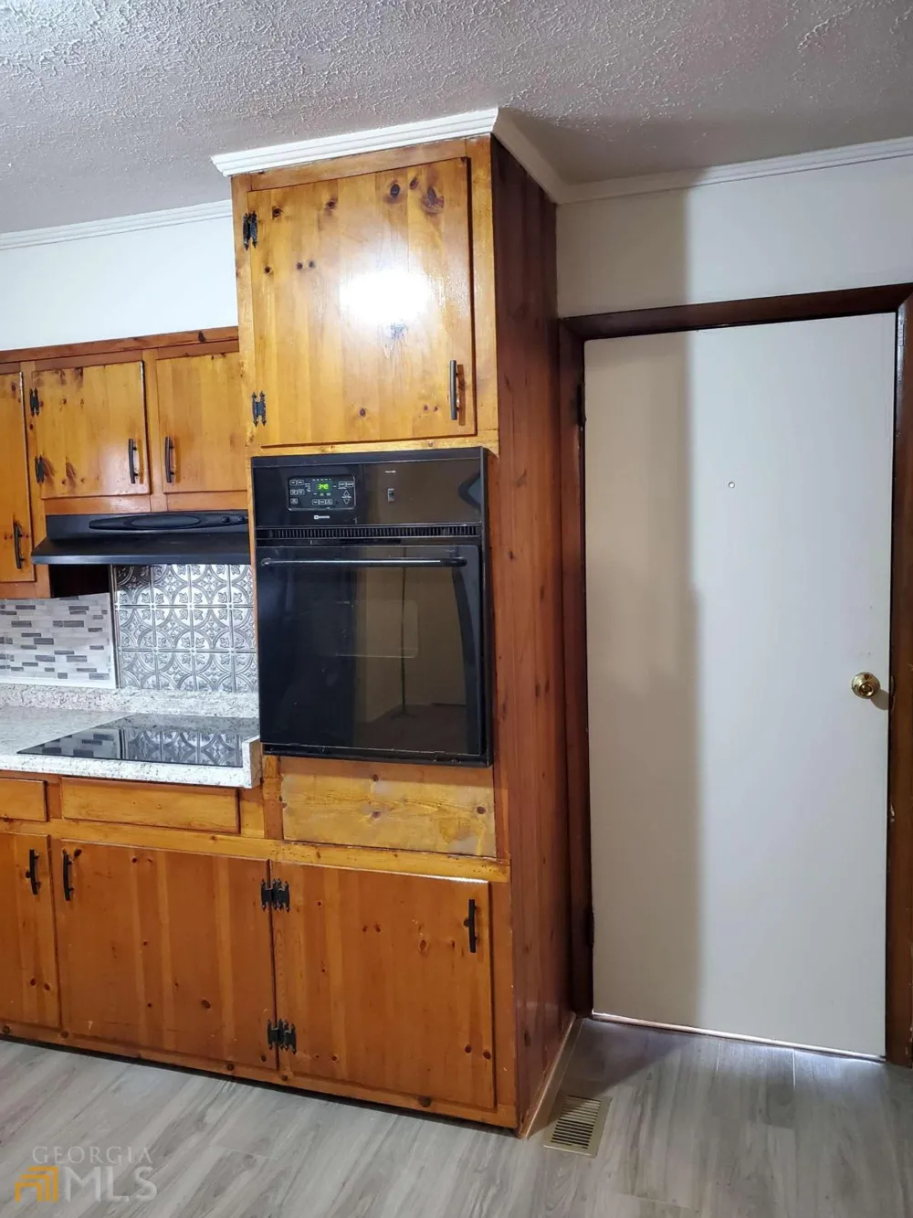 911 Jefferson ST NE Milledgeville, GA 31061
