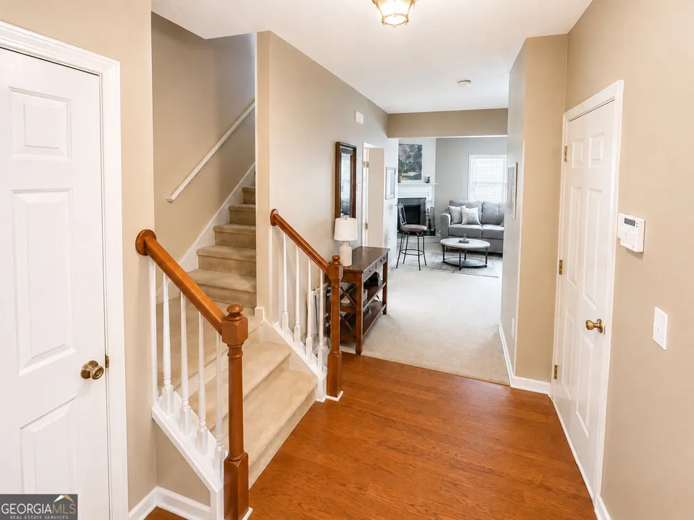 71 Berkeley PL Cartersville, GA 30121