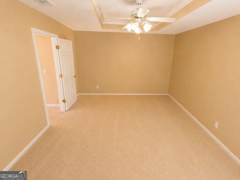 71 Berkeley PL Cartersville, GA 30121