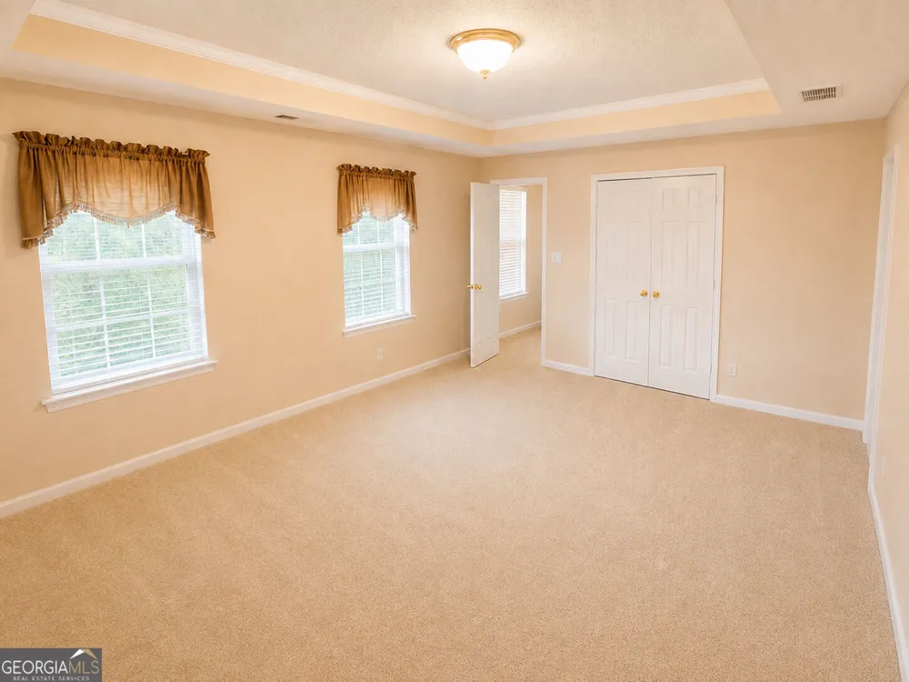 71 Berkeley PL Cartersville, GA 30121