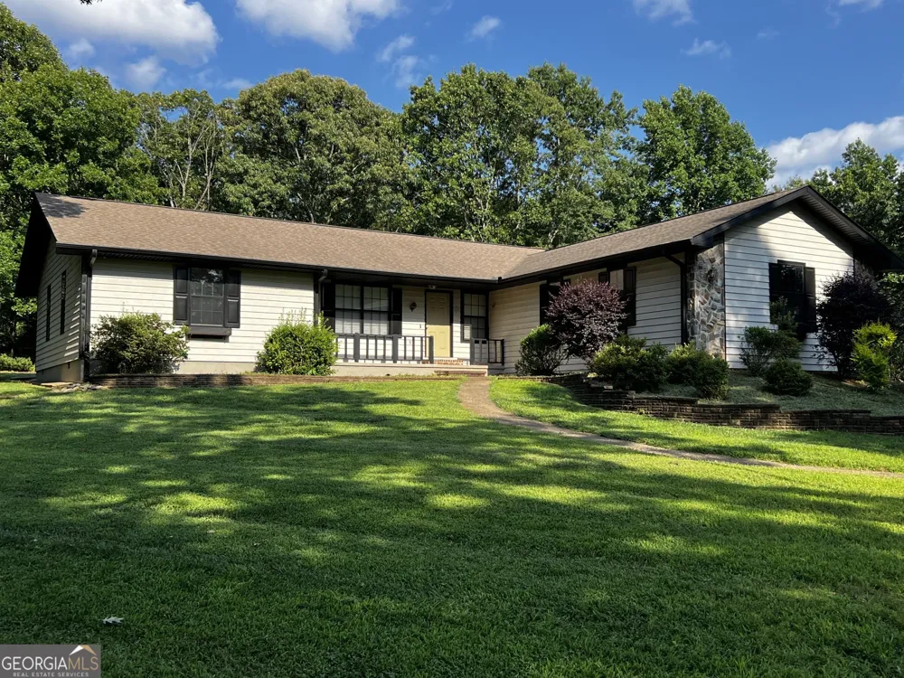 416 Glade RD Mount Airy, GA 30563