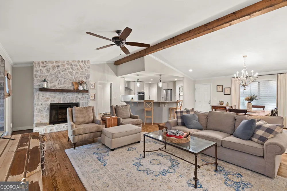 416 Glade RD Mount Airy, GA 30563