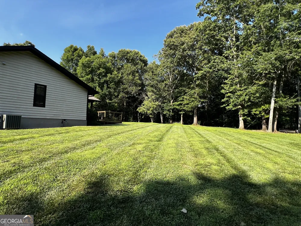 416 Glade RD Mount Airy, GA 30563
