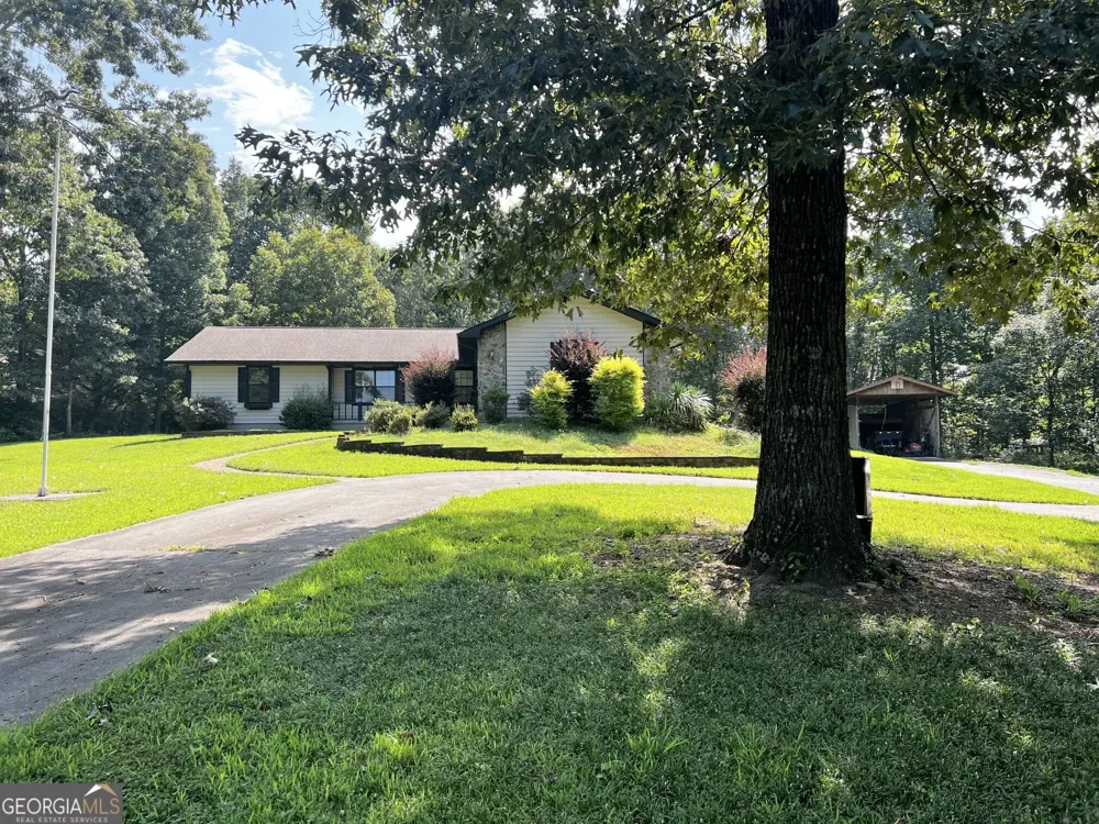 416 Glade RD Mount Airy, GA 30563
