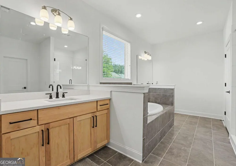 2812 Girard LN Duluth, GA 30097