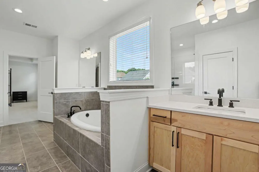 2812 Girard LN Duluth, GA 30097