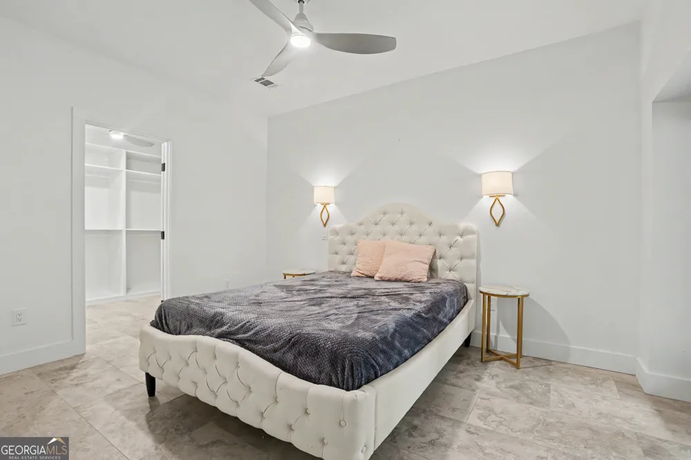 293 N Century DR Martin, GA 30557