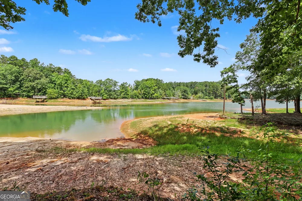 293 N Century DR Martin, GA 30557