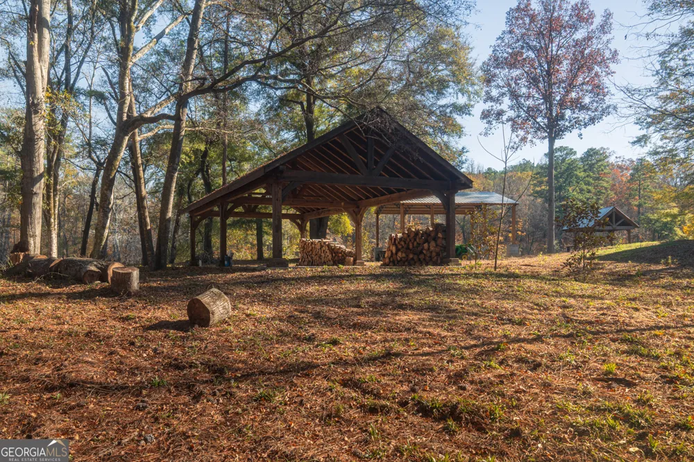 464 Old Dames Ferry RD Juliette, GA 31046