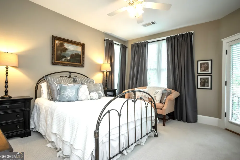 11 Chestnut Oak RUN Athens, GA 30607